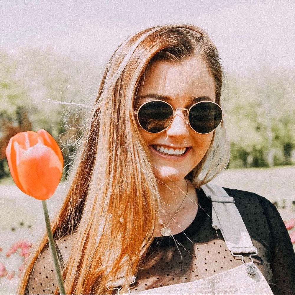 Meet your Posher, Sydney